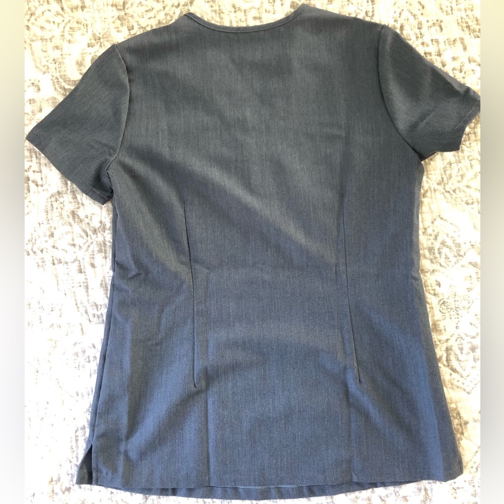 Figs Scrubs Heather Denim Set XXS Catarina top & XS Yola Skinny 2.0 pants - Picture 4 of 8